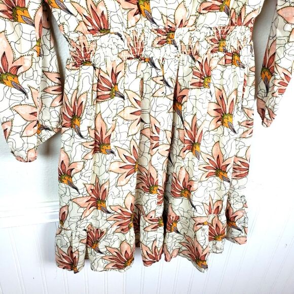 Women's Collective Concepts Birds of Paradise Short Tiered Ruffled Smocked Dress - Picture 6 of 13